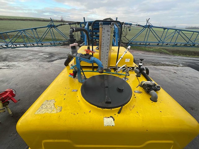 Delvano zelfrijdende spuitspuit - afbeelding 10 van  19