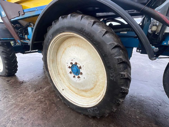 Delvano zelfrijdende spuitspuit - afbeelding 15 van  19