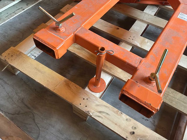 Dema 67791 vorkheftruck / sneeuwploeg-opzetstuk - afbeelding 2 van  7