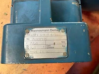 Demag divers lot met een motor, katrijmotorreduktie, remdeksels… - afbeelding 10 van  11