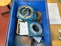Demag diverse onderdelen waaronder remschijf, jalousie etc. - afbeelding 3 van  4