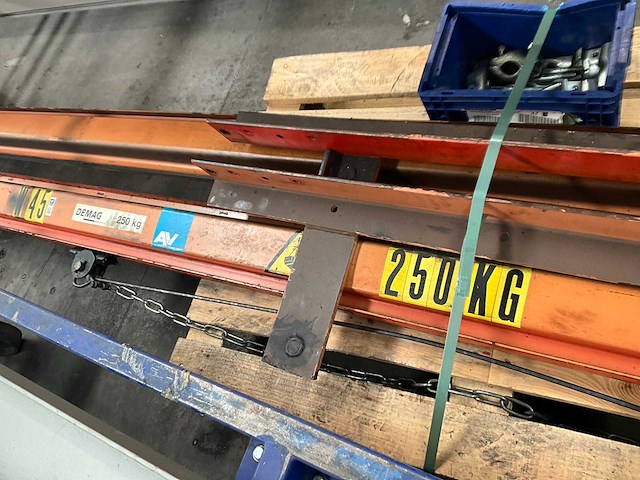Demag kraanbaan 250 kg met balancer rema - afbeelding 8 van  14
