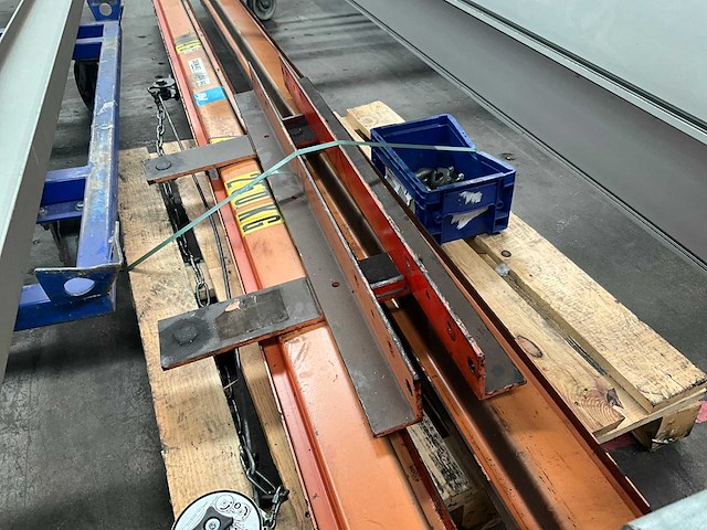 Demag kraanbaan 250 kg met balancer rema - afbeelding 11 van  14