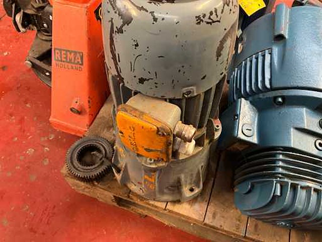 Demag motoreduktorenks7 + 16/6k8-2 - afbeelding 4 van  4