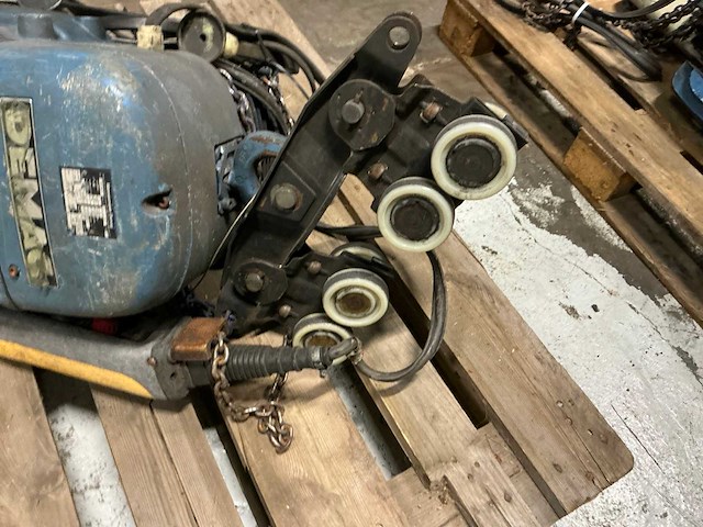 Demag pk10n-f elektrische kettingtakel - afbeelding 3 van  5