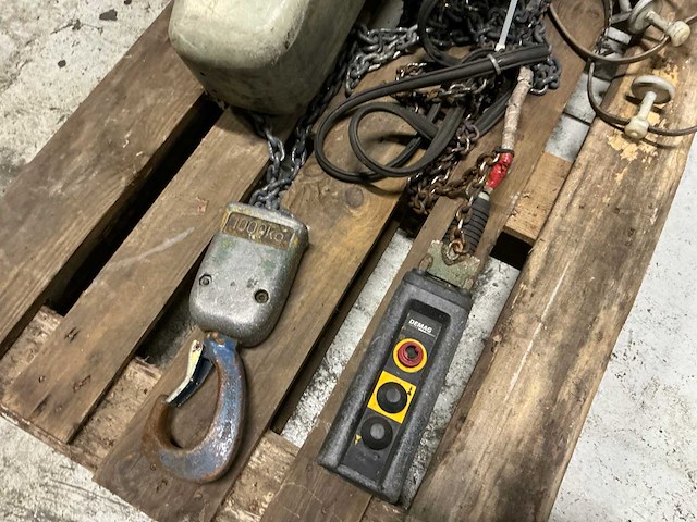 Demag pk5n-f elektrische kettingtakel - afbeelding 3 van  5