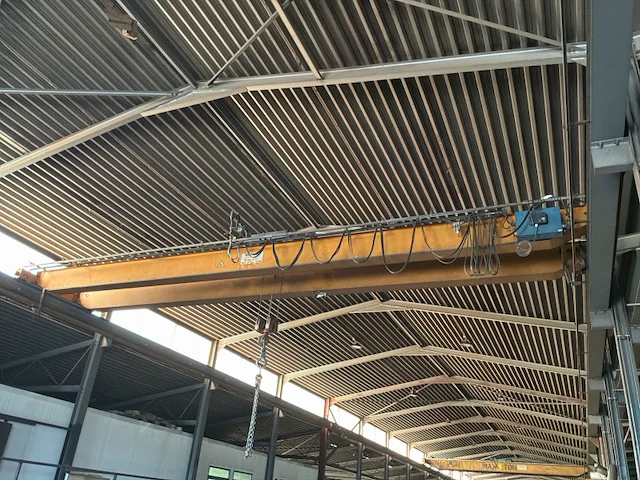 Demag zkke 6,3 ton x 11410 mm cc halkraan - afbeelding 1 van  11