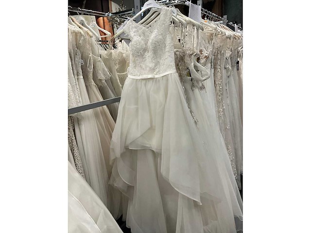 Demetrios bruidsjurken (20x) - afbeelding 9 van  46