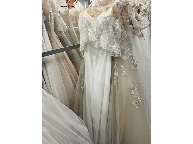 Demetrios bruidsjurken (20x) - afbeelding 10 van  46