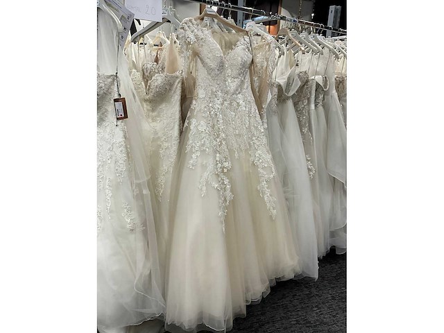 Demetrios bruidsjurken (20x) - afbeelding 42 van  46