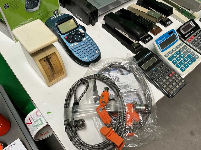 Demo, leitz, fellowes, rapid, lyreco, etc. - overige kantoorartikelen (34x) - afbeelding 2 van  5