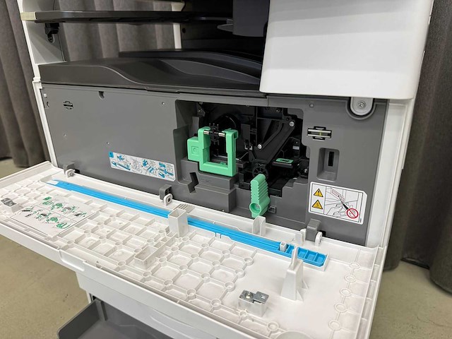 (demo machine) ricoh im 2702 - multifunctionele laserprinter - afbeelding 8 van  12