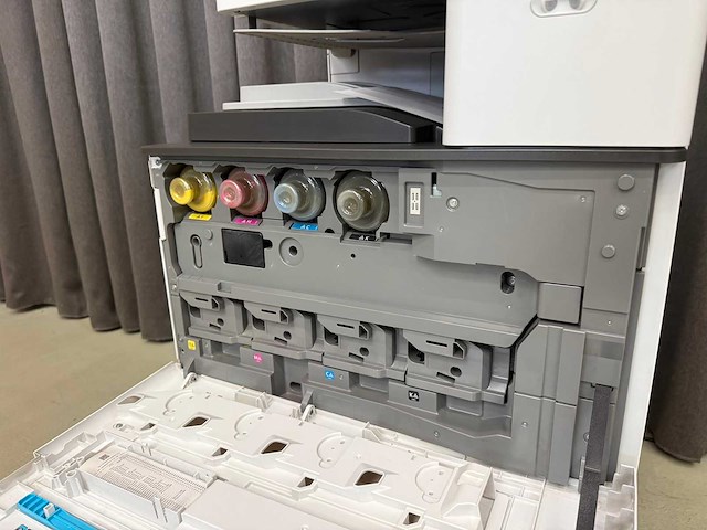 (demo machine) ricoh mp c2004ex - multifunctionele full color laserprinter - afbeelding 9 van  13