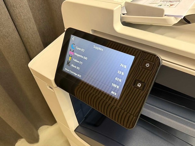 (demo machine) xerox versalink c7025 - multifunctionele full-color laserprinter - afbeelding 11 van  13