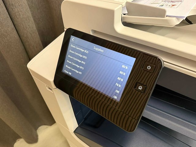 (demo machine) xerox versalink c7025 - multifunctionele full-color laserprinter - afbeelding 12 van  13