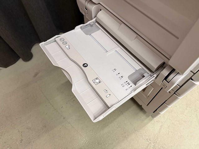 (demo machine) xerox versalink c7025 - multifunctionele full-color laserprinter - afbeelding 6 van  14