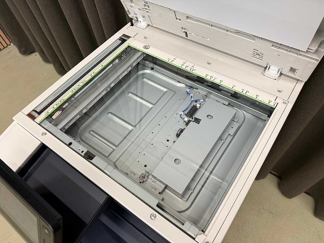 (demo machine) xerox versalink c7025 - multifunctionele full-color laserprinter - afbeelding 7 van  14
