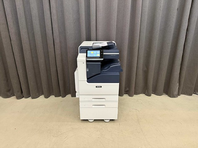 (demo machine) xerox versalink c7130 - multifunctionele full color laserprinter - afbeelding 1 van  14