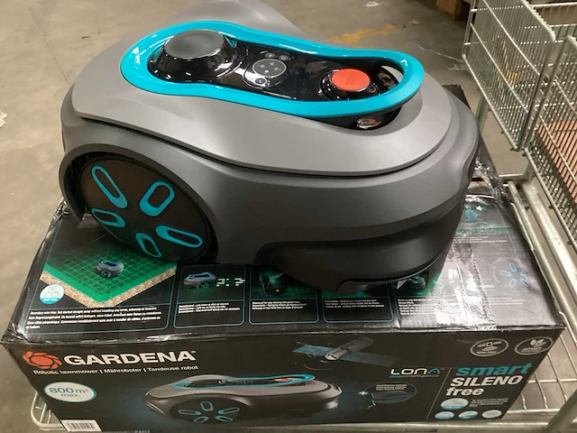 Demo model - gardena - smart sileno free 800 - robotmaaier - afbeelding 1 van  10