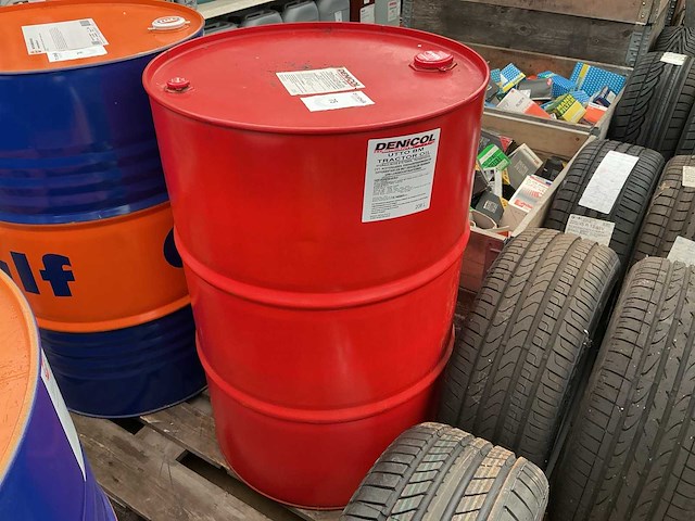 Denicol inhoud 208 liter utto bm transmissie olie tractoren - afbeelding 2 van  2