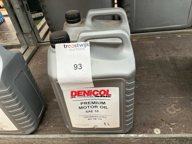 Denicol, inhoud 5 liter motor olie (2x) - afbeelding 1 van  1