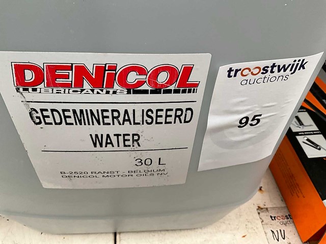 Denicol,gedemineraliseerd water,inhoud 30 liter - afbeelding 2 van  2