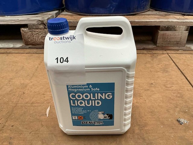 Denicol,inhoud 10 liter koelvloeistof (3x) - afbeelding 1 van  1