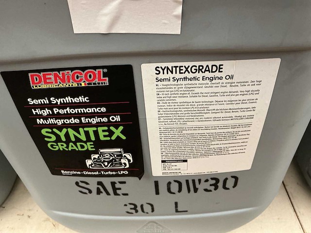 Denicol,sae 10w30,inhoud 30 liter semi synthetische motorolie - afbeelding 2 van  2