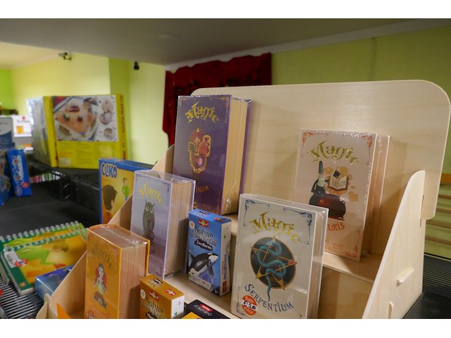 Denkspellen en goocheldozen - afbeelding 5 van  5