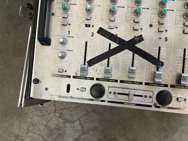 Denon dn-2100f mengpaneel + jb systems classic 6 + flightcase - afbeelding 2 van  11