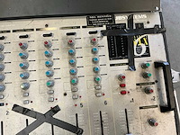 Denon dn-2100f mengpaneel + jb systems classic 6 + flightcase - afbeelding 10 van  11