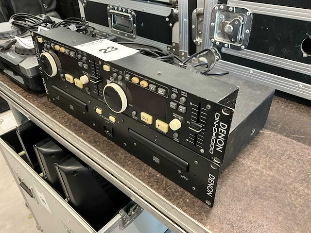 Denon dn-d4000 dubbel cd player - afbeelding 1 van  2