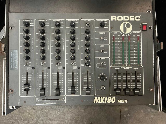 Denon dn-d4500 + rodec mx180 mk3 + flightcase - afbeelding 7 van  10