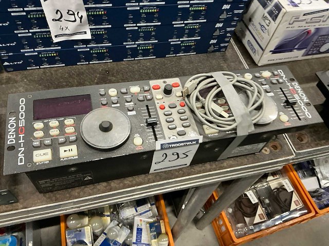 Denon dn-hc5000 dj controller - afbeelding 2 van  3