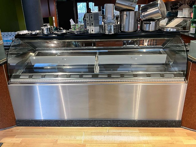 Deranieri koeltoonbank display - afbeelding 7 van  14