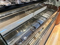 Deranieri koeltoonbank display - afbeelding 9 van  14