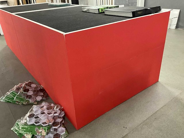 Dermul stalenkast / toonzaalmeubel - afbeelding 7 van  7