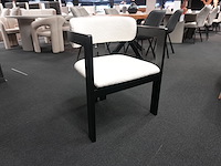 Design armstoel zwart frame wit bouclé – set van 4