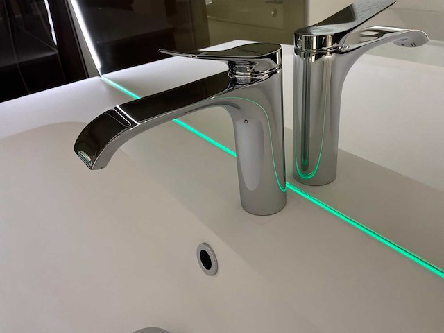 Design badkamermeubelset - afbeelding 3 van  7