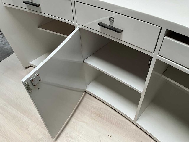 Design baliemeubel - afbeelding 13 van  15