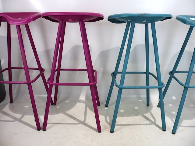 Design barkruk - afbeelding 2 van  10