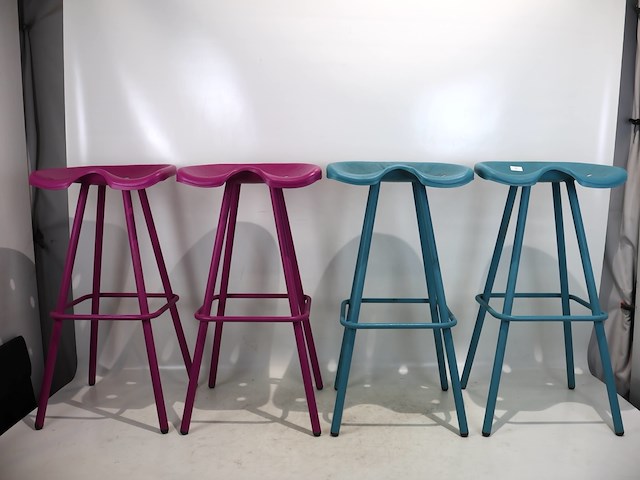 Design barkruk - afbeelding 3 van  10