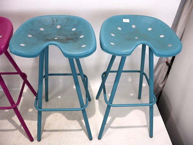 Design barkruk - afbeelding 6 van  10