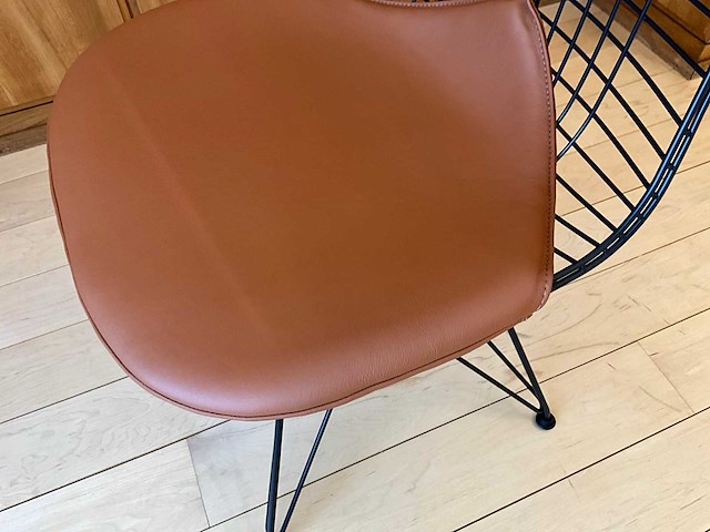 Design bijzetstoel (6x) - afbeelding 4 van  9