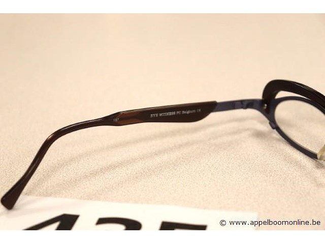 Design brilmontuur eye witness - afbeelding 3 van  3