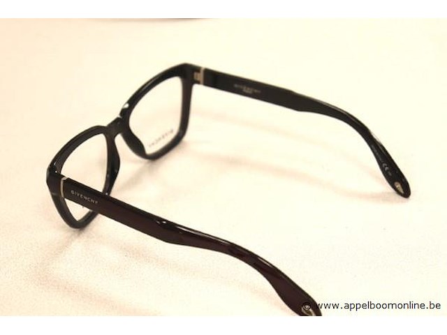 Design brilmontuur givenchy - afbeelding 3 van  3