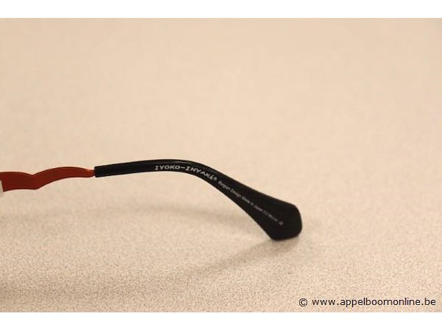 Design brilmontuur iyoko-inyaké - afbeelding 3 van  3