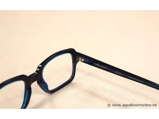 Design brilmontuur l.a. eyeworks - afbeelding 3 van  3
