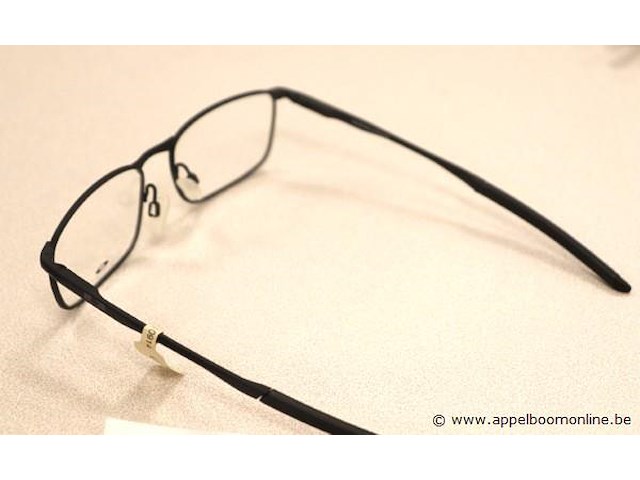 Design brilmontuur oackley - afbeelding 3 van  3