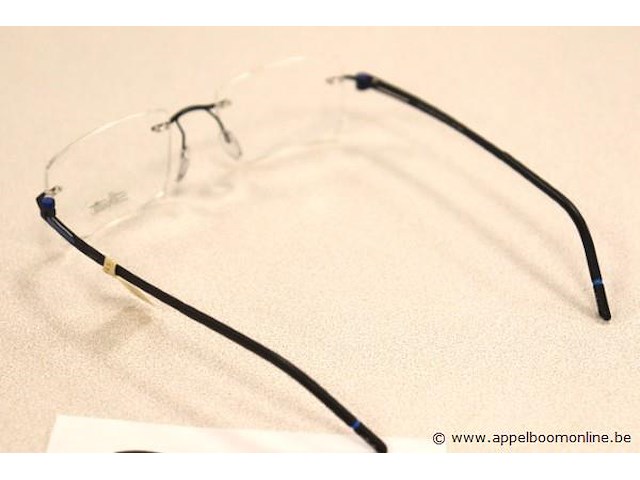 Design brilmontuur silhoutte - afbeelding 3 van  3